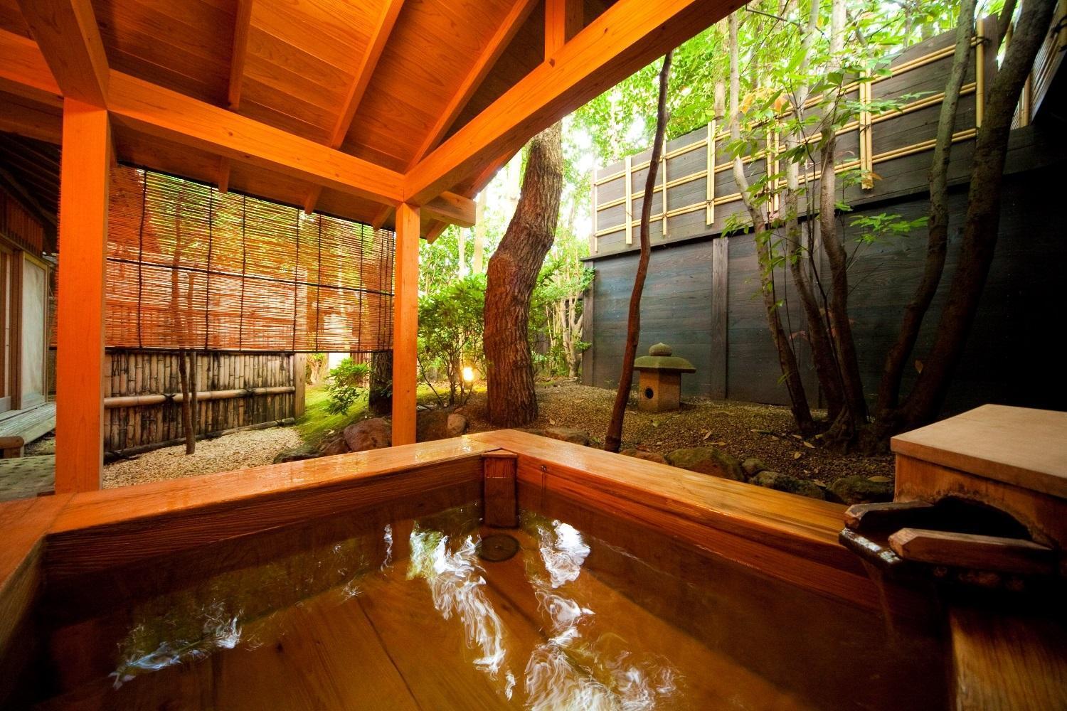 Ryotei Tanokura Hotel Yufu Exterior photo